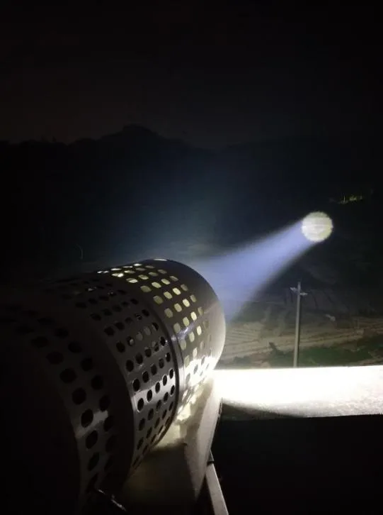 Đèn pha LED tìm kiếm 200W 300W IP66 Chống thấm nước Thép Chống ăn mòn 1000m 3000m Tàu biển Tàu thuyền Tìm kiếm từ xa Đèn pha cứu hộ 6
