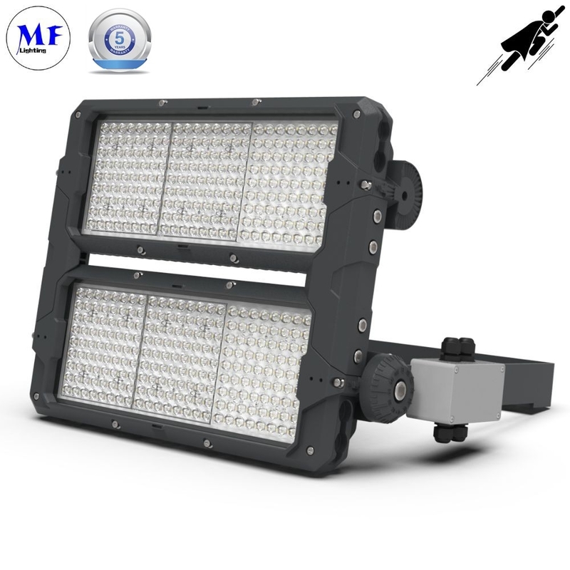 ADC12 Die-casting Aluminum LED High Mast Light 5 Years Warranty With UV Resistant